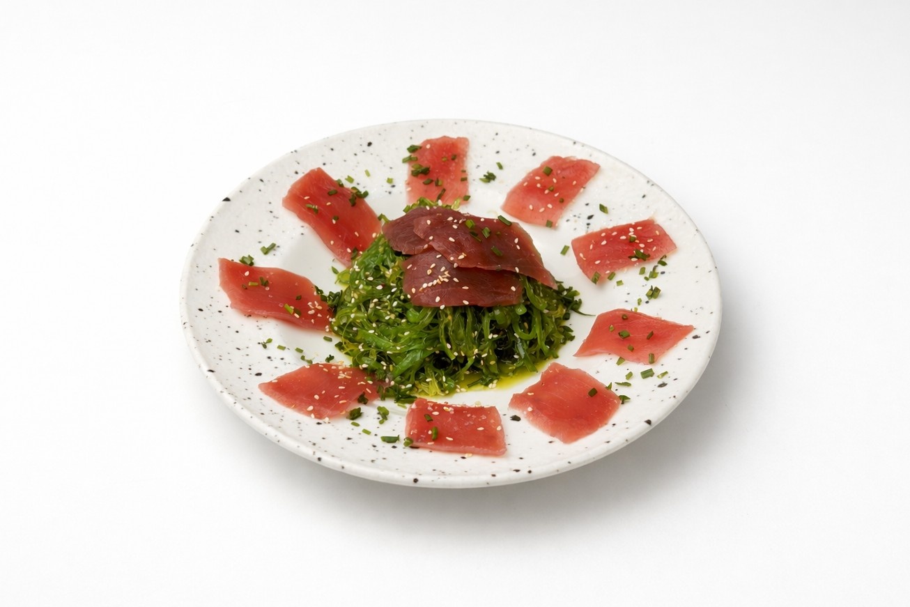 Салат из свежих водорослей с...